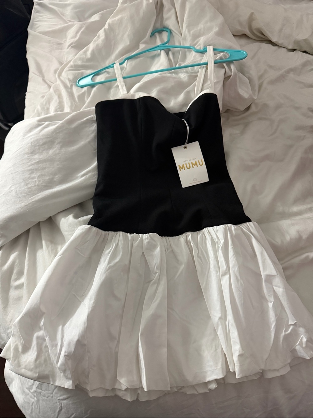 Show me your mumu black and white Tiffany skort mini dress small new with tags - Picture 3 of 3